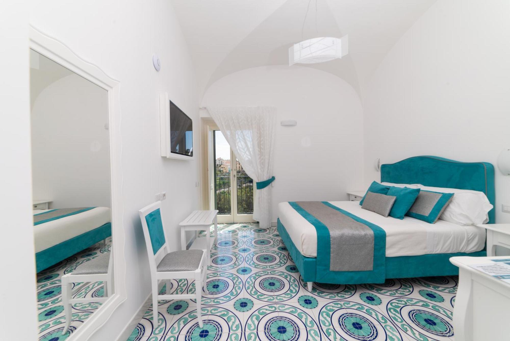 Suites In The Amalfi Coast - Guesthouse With Terrace Near Amalfi - Breathtaking View Of Ravello Scala Eksteriør billede