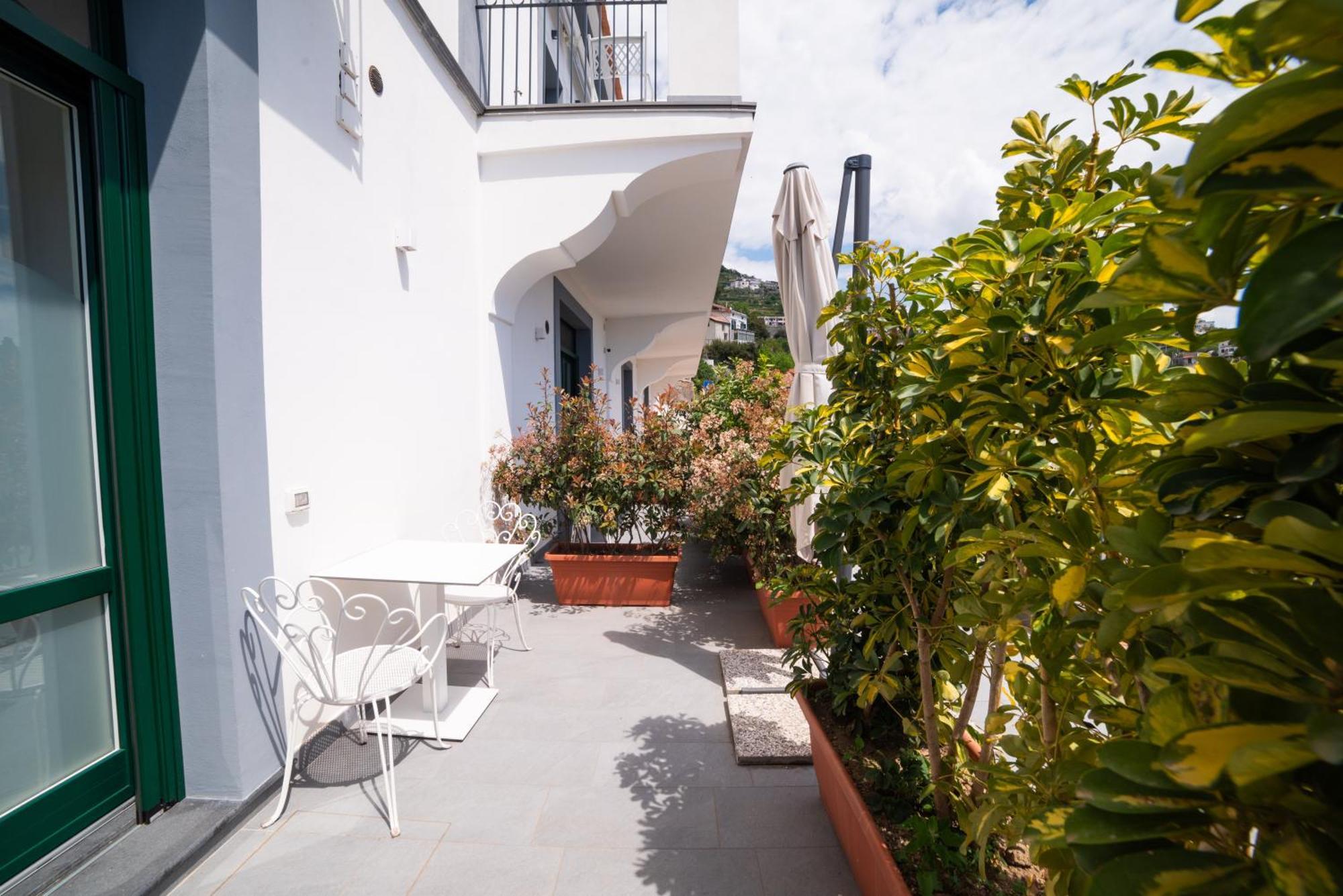Suites In The Amalfi Coast - Guesthouse With Terrace Near Amalfi - Breathtaking View Of Ravello Scala Eksteriør billede