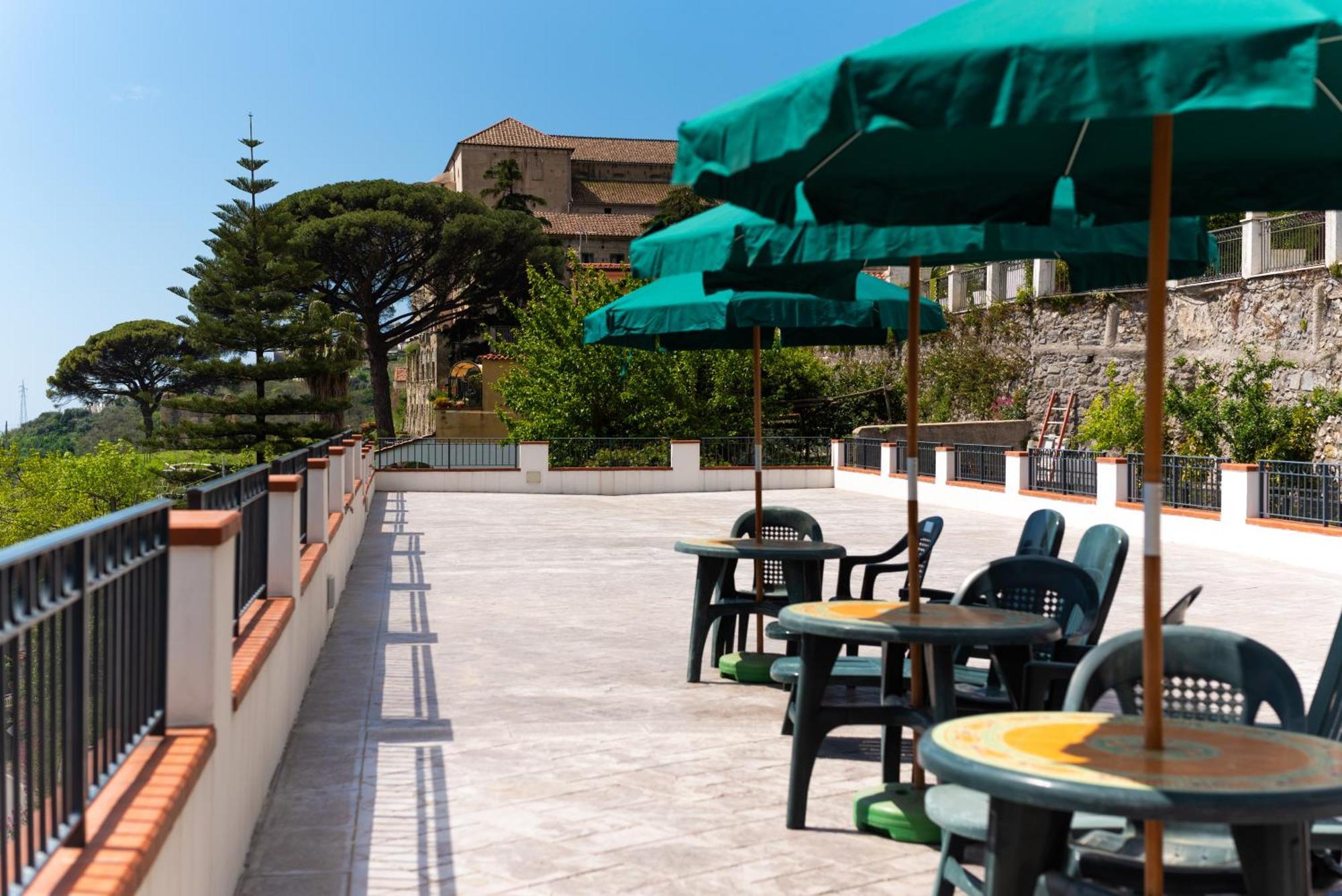 Suites In The Amalfi Coast - Guesthouse With Terrace Near Amalfi - Breathtaking View Of Ravello Scala Eksteriør billede