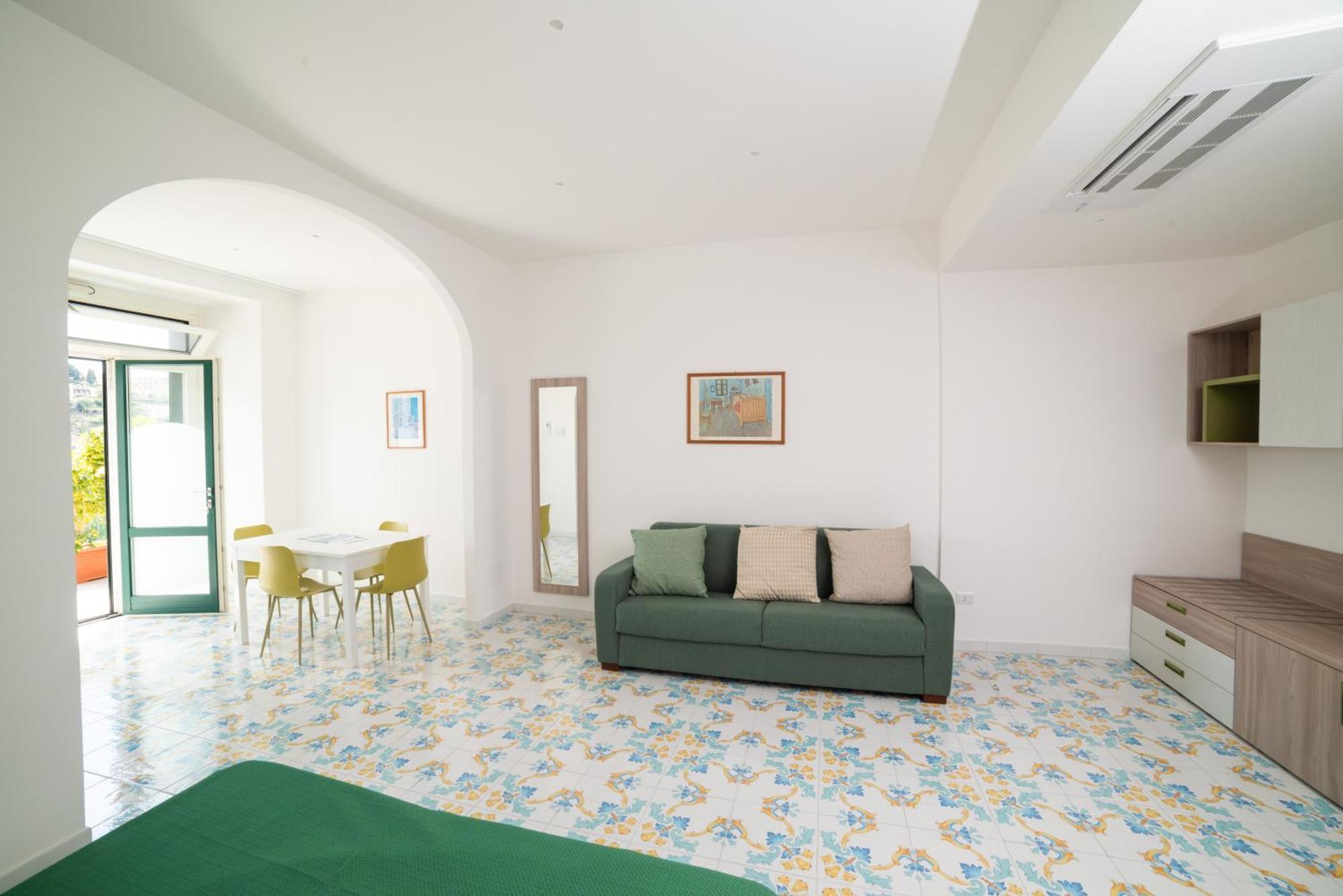 Suites In The Amalfi Coast - Guesthouse With Terrace Near Amalfi - Breathtaking View Of Ravello Scala Eksteriør billede