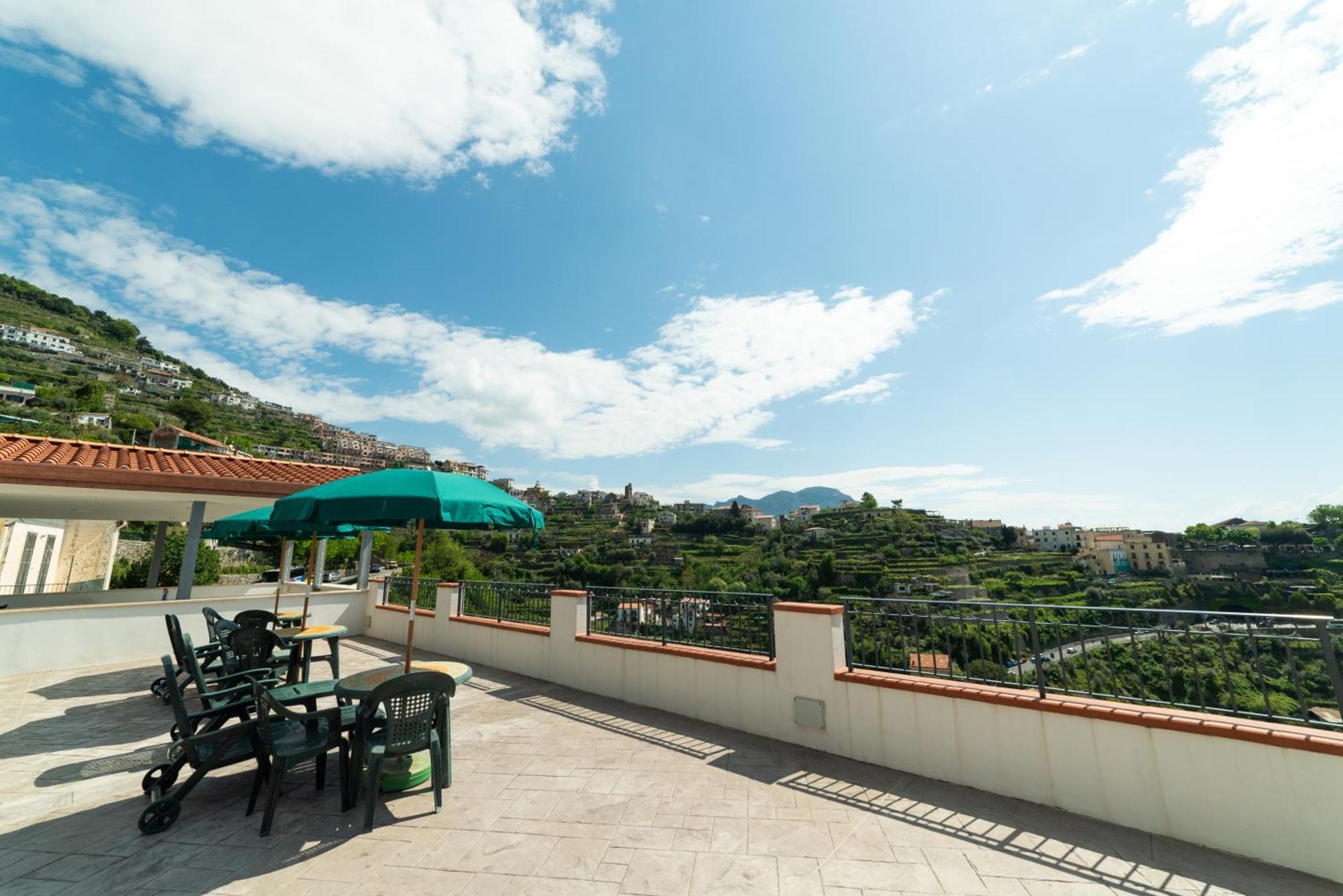 Suites In The Amalfi Coast - Guesthouse With Terrace Near Amalfi - Breathtaking View Of Ravello Scala Eksteriør billede